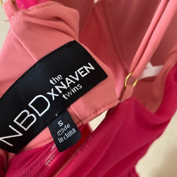 NEW NWT NBD X Naven Milly Dress in Bright Pink - Picture 4 of 5